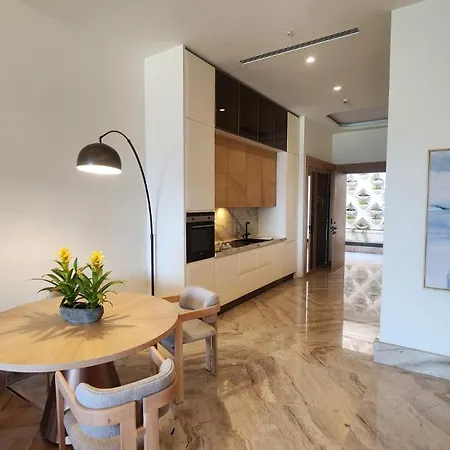 Hotel Swissotel Living 5*