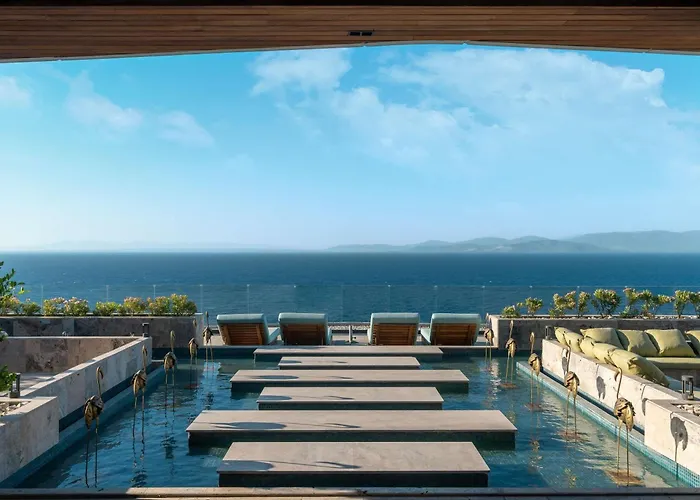 Szálloda Swissotel Living 5*