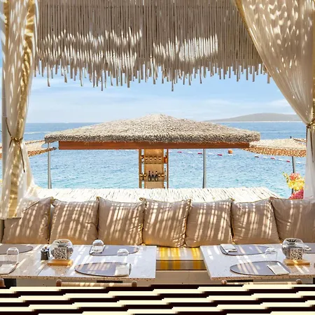 Hotel Swissotel Living 5*