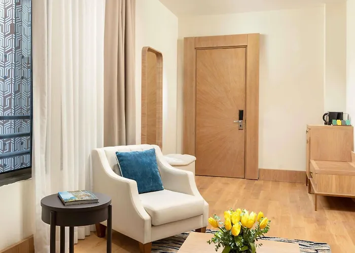 Otel Swissôtel Living