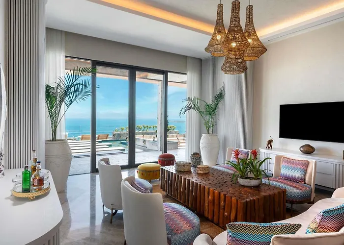 Swissôtel Living 5*