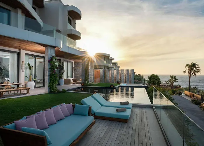 Swissôtel Living Hotel 5*