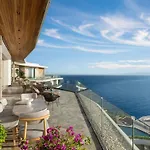 فندق Swissotel Living 5*
