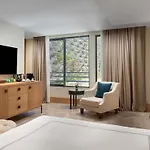 Swissotel Living فندق