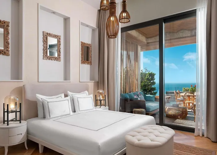 Hotel Swissotel Living 5*